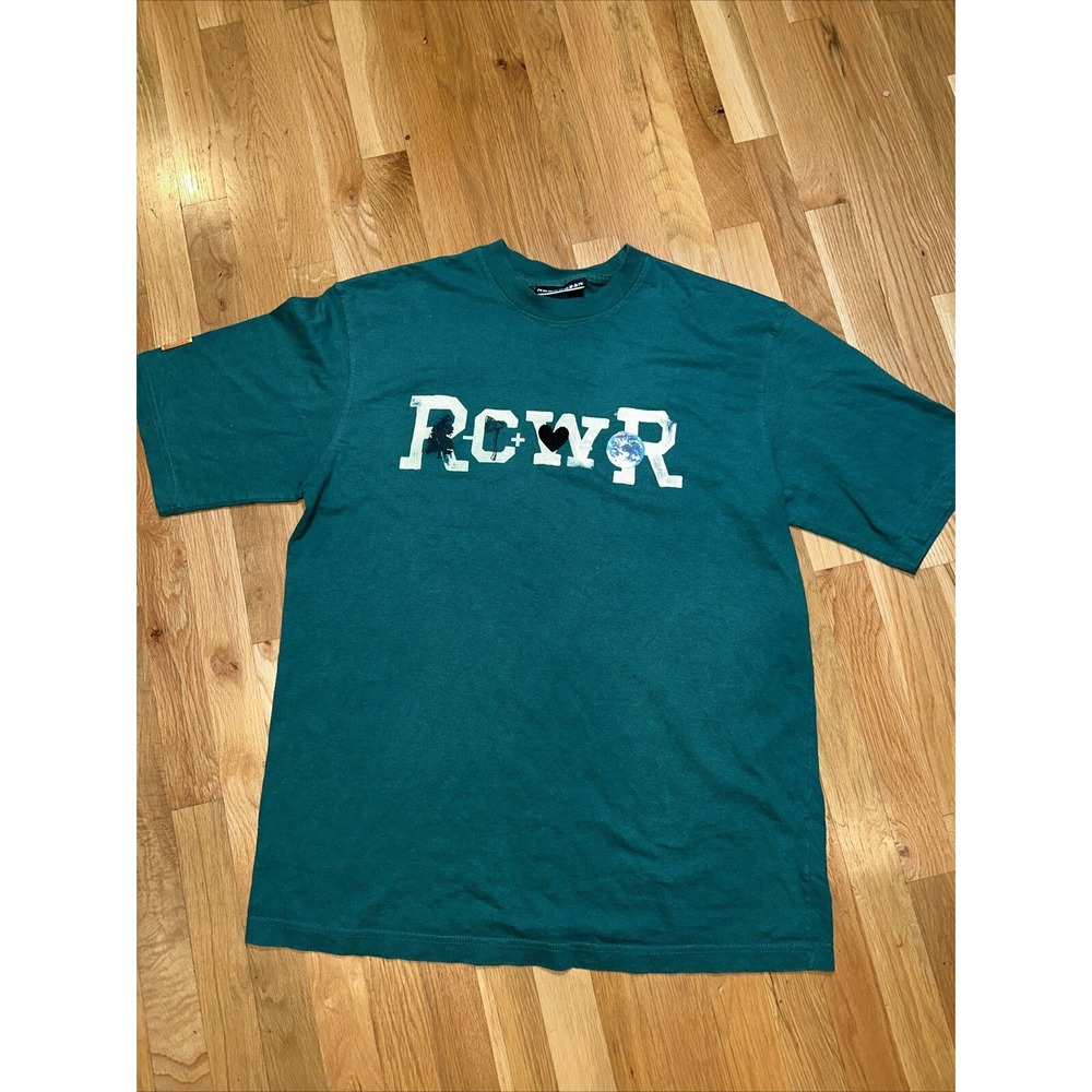 VINTAGE HIP-Hop ROCAWEAR  T -‎ Shirt Size XL